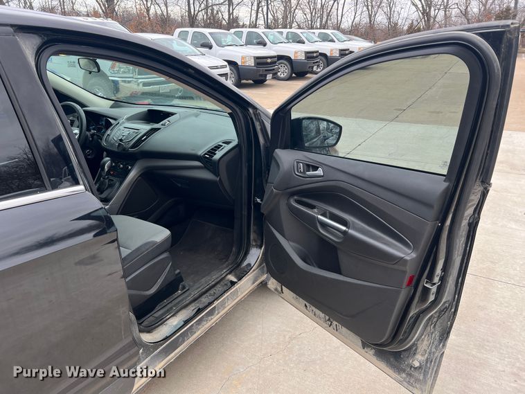 image for item MM9081 2016 Ford Escape SE  SUV