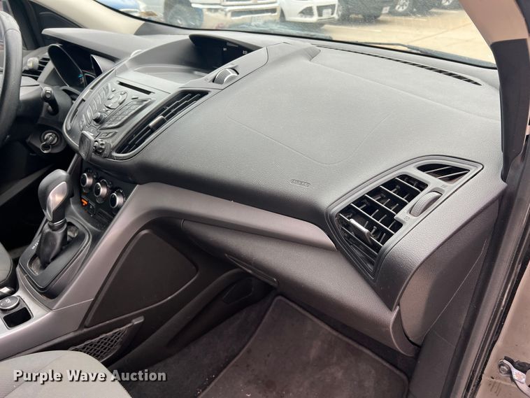 image for item MM9081 2016 Ford Escape SE  SUV