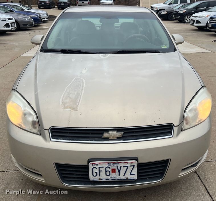 image for item MM9082 2010 Chevrolet Impala LS