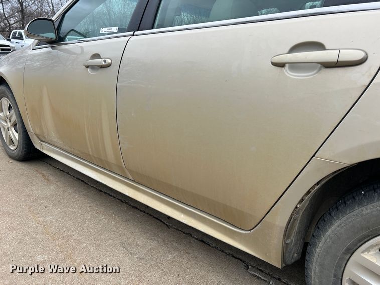 image for item MM9082 2010 Chevrolet Impala LS