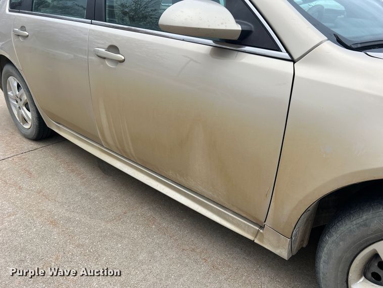 image for item MM9082 2010 Chevrolet Impala LS