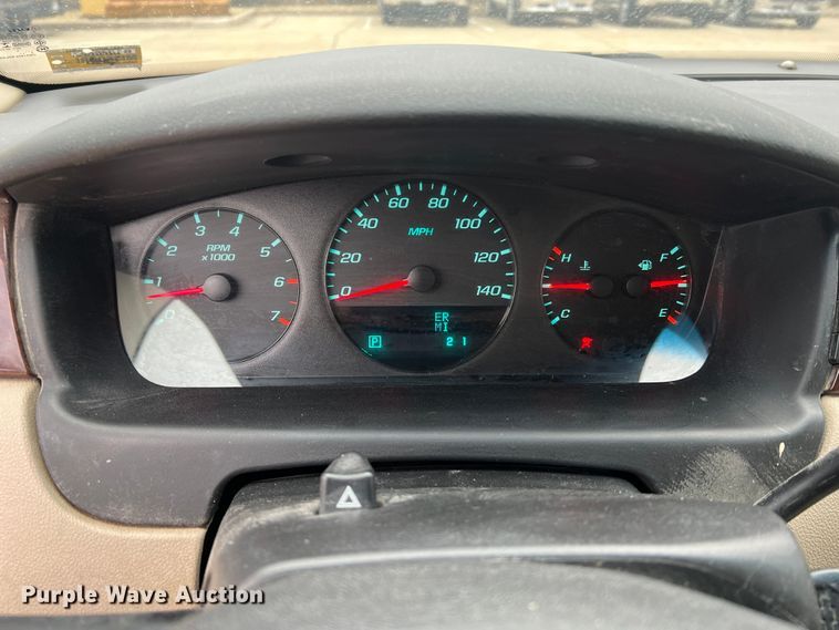 image for item MM9082 2010 Chevrolet Impala LS