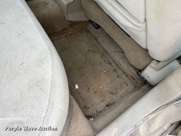 image for item MM9082 2010 Chevrolet Impala LS