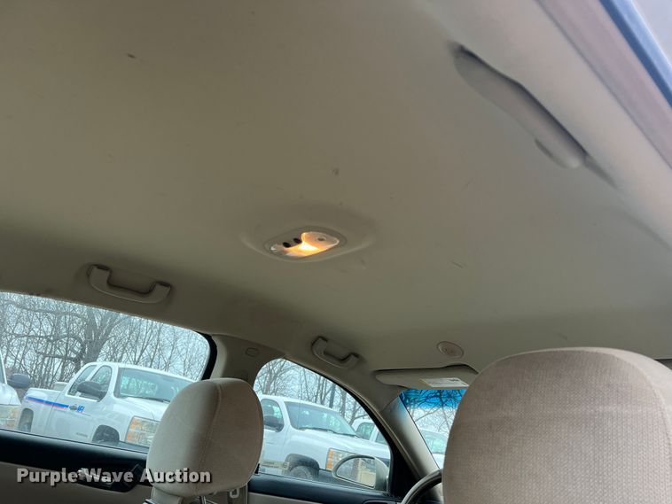 image for item MM9082 2010 Chevrolet Impala LS