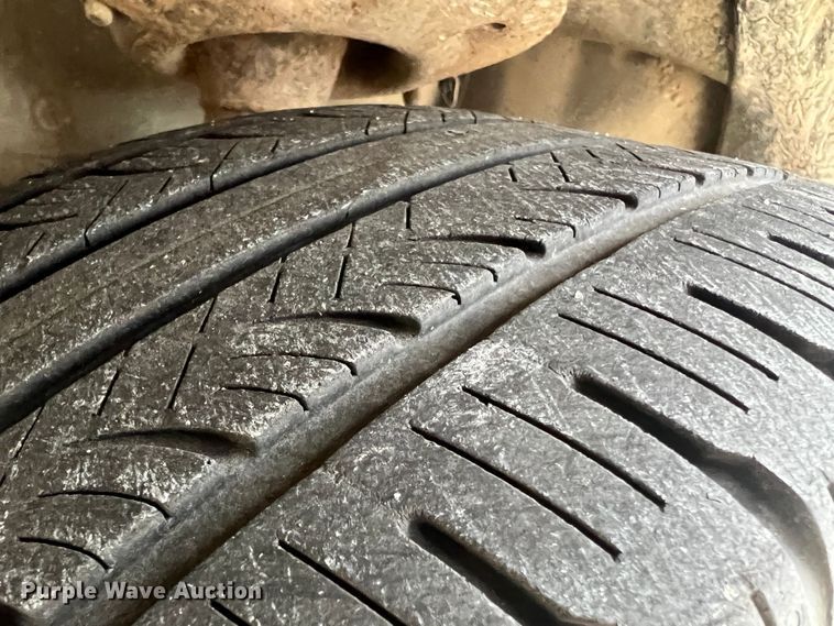 image for item MM9082 2010 Chevrolet Impala LS