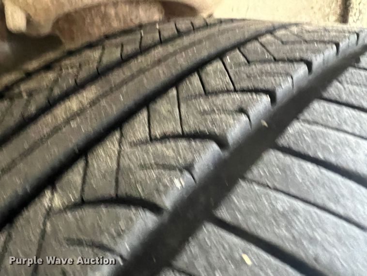 image for item MM9082 2010 Chevrolet Impala LS