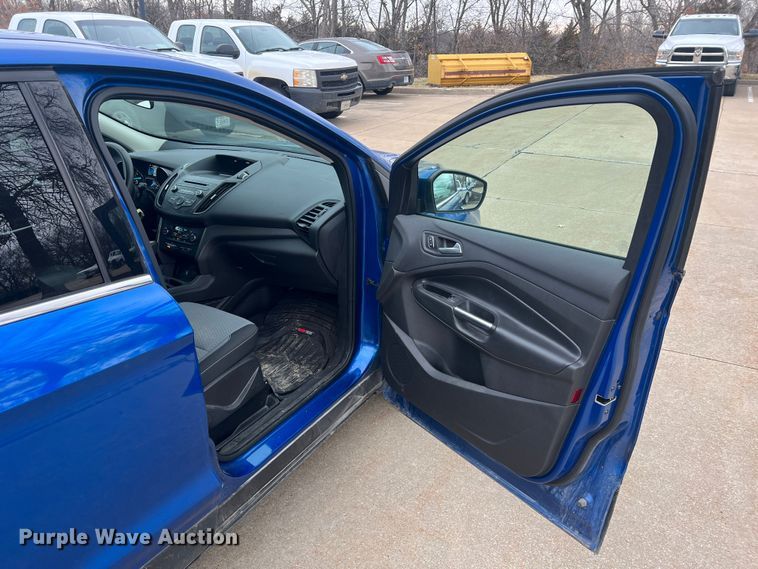 image for item MM9083 2017 Ford Escape SE  SUV