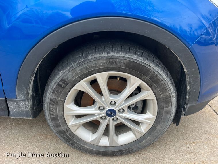 image for item MM9083 2017 Ford Escape SE  SUV