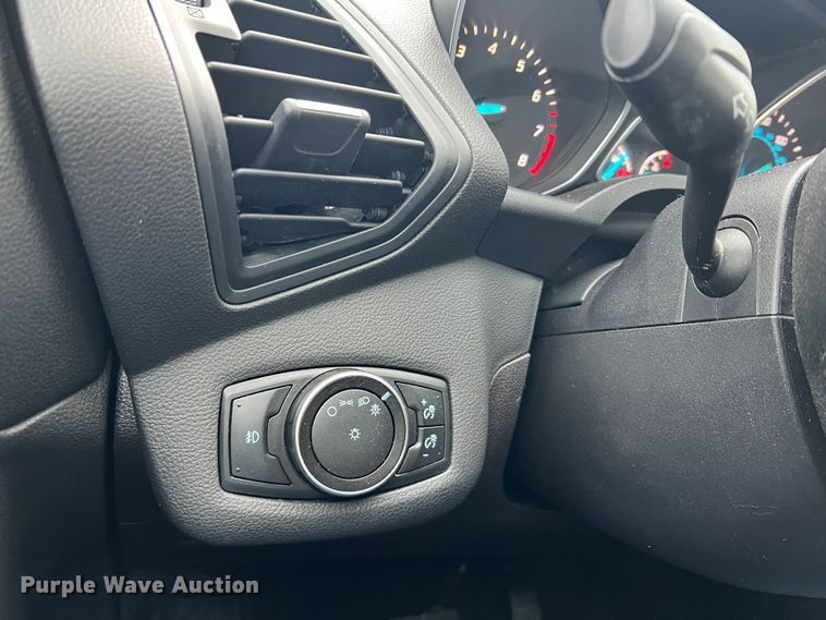 image for item MM9084 2016 Ford Escape SE  SUV