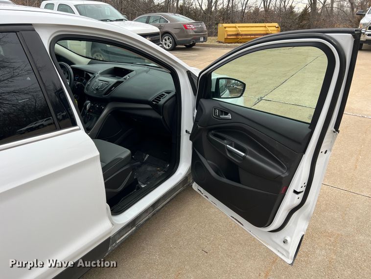 image for item MM9084 2016 Ford Escape SE  SUV