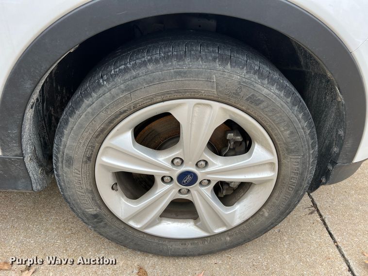 image for item MM9084 2016 Ford Escape SE  SUV