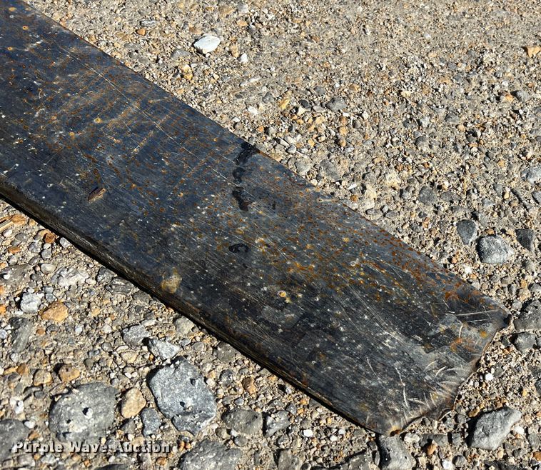 image for item MM9089 Caterpillar GPL40  forklift