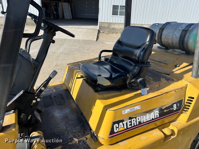 image for item MM9089 Caterpillar GPL40  forklift