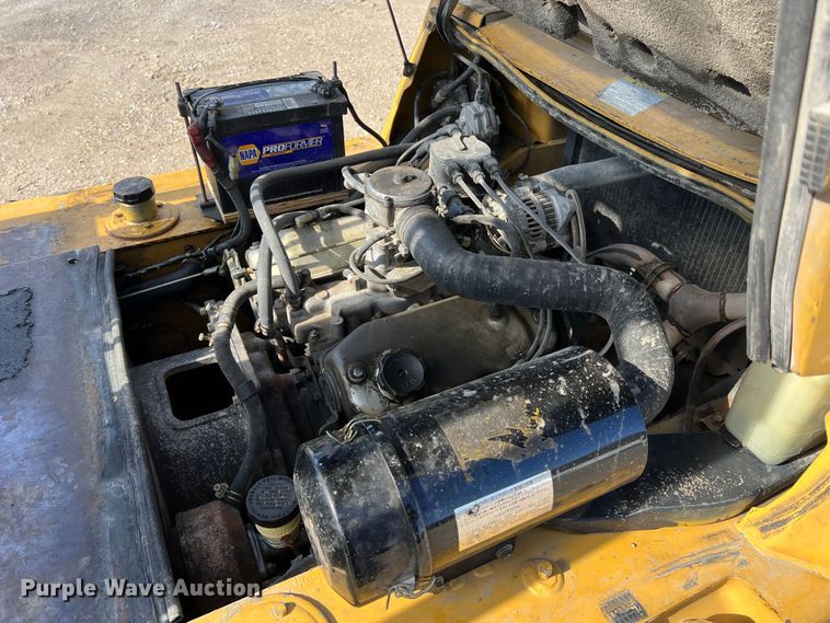 image for item MM9089 Caterpillar GPL40  forklift