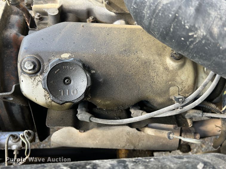 image for item MM9089 Caterpillar GPL40  forklift