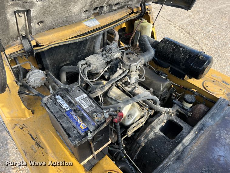 image for item MM9089 Caterpillar GPL40  forklift