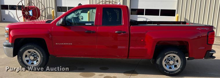 image for item MM9101 2014 Chevrolet Silverado 1500  Double Cab pickup truck