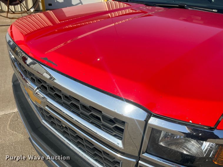 image for item MM9101 2014 Chevrolet Silverado 1500  Double Cab pickup truck