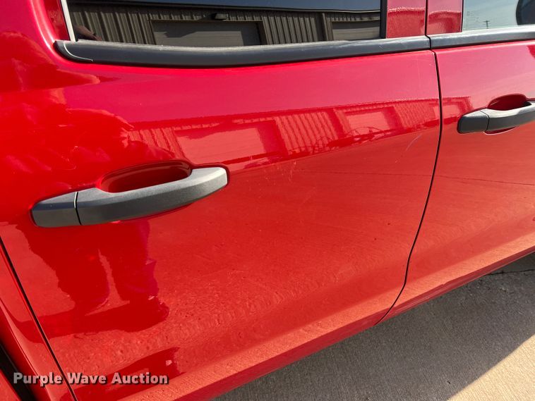 image for item MM9101 2014 Chevrolet Silverado 1500  Double Cab pickup truck