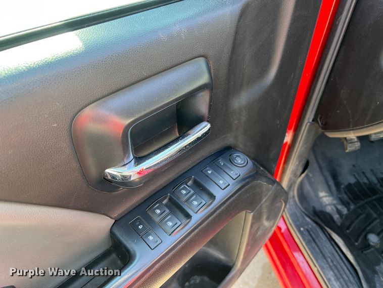 image for item MM9101 2014 Chevrolet Silverado 1500  Double Cab pickup truck