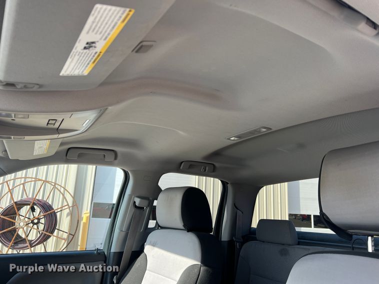 image for item MM9101 2014 Chevrolet Silverado 1500  Double Cab pickup truck