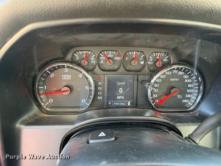 image for item MM9101 2014 Chevrolet Silverado 1500  Double Cab pickup truck