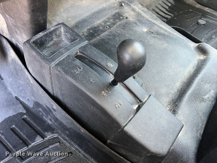 image for item MM9101 2014 Chevrolet Silverado 1500  Double Cab pickup truck