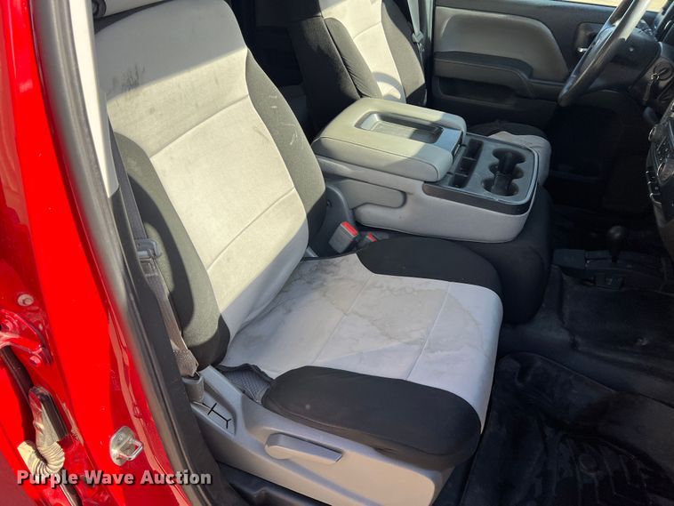 image for item MM9101 2014 Chevrolet Silverado 1500  Double Cab pickup truck