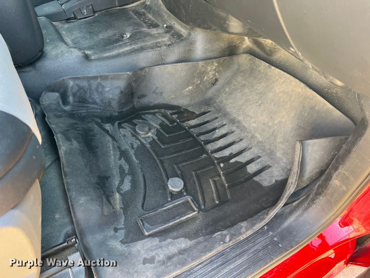 image for item MM9101 2014 Chevrolet Silverado 1500  Double Cab pickup truck