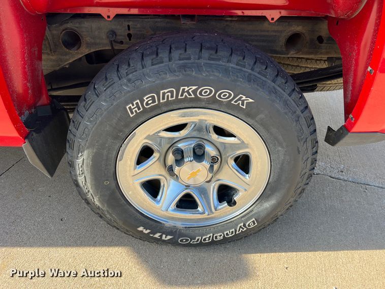 image for item MM9101 2014 Chevrolet Silverado 1500  Double Cab pickup truck