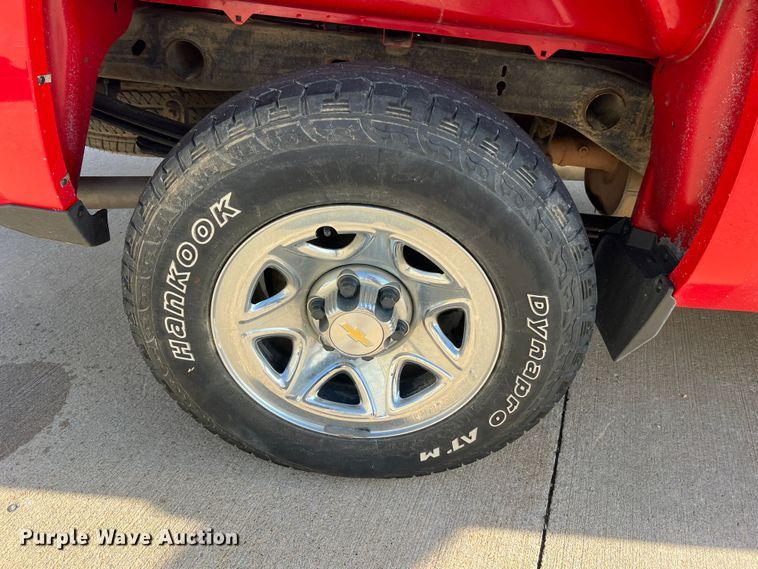 image for item MM9101 2014 Chevrolet Silverado 1500  Double Cab pickup truck