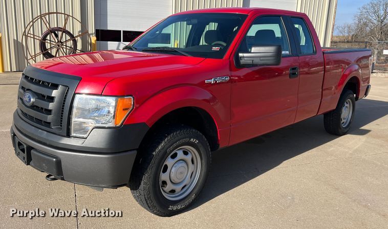 image for item MM9102 2011 Ford F150 XL  SuperCab pickup truck