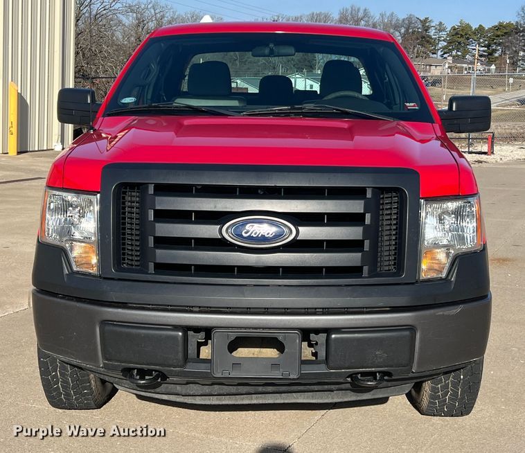image for item MM9102 2011 Ford F150 XL  SuperCab pickup truck
