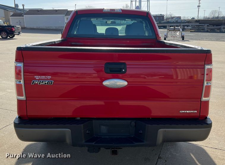 image for item MM9102 2011 Ford F150 XL  SuperCab pickup truck