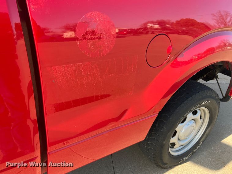 image for item MM9102 2011 Ford F150 XL  SuperCab pickup truck