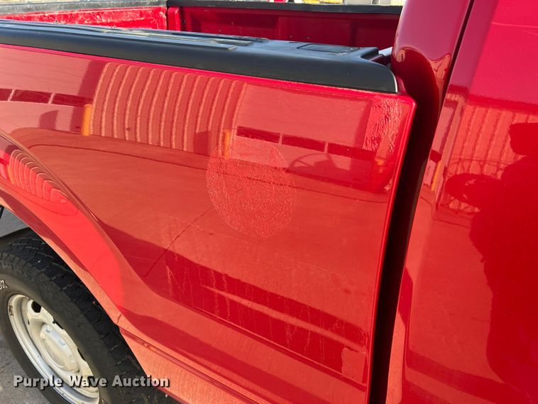 image for item MM9102 2011 Ford F150 XL  SuperCab pickup truck