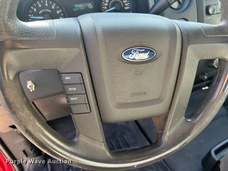 image for item MM9102 2011 Ford F150 XL  SuperCab pickup truck