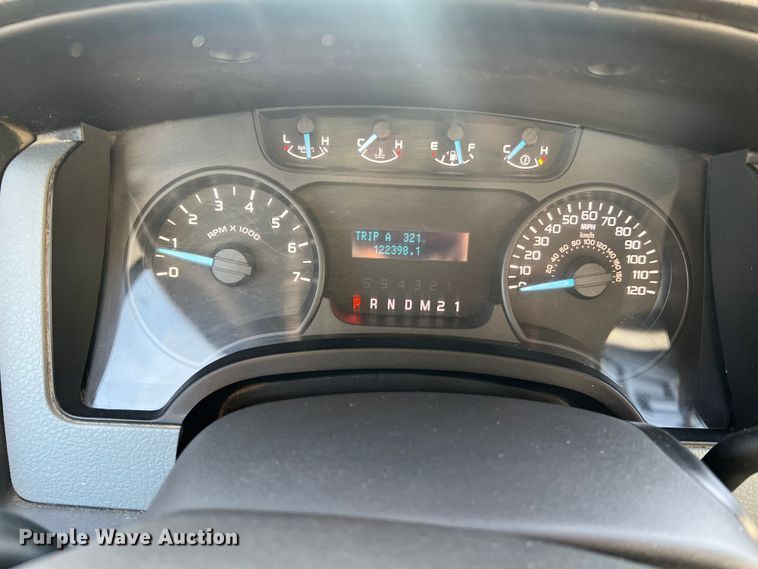 image for item MM9102 2011 Ford F150 XL  SuperCab pickup truck