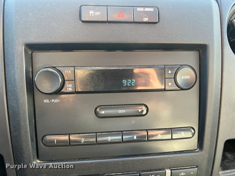 image for item MM9102 2011 Ford F150 XL  SuperCab pickup truck