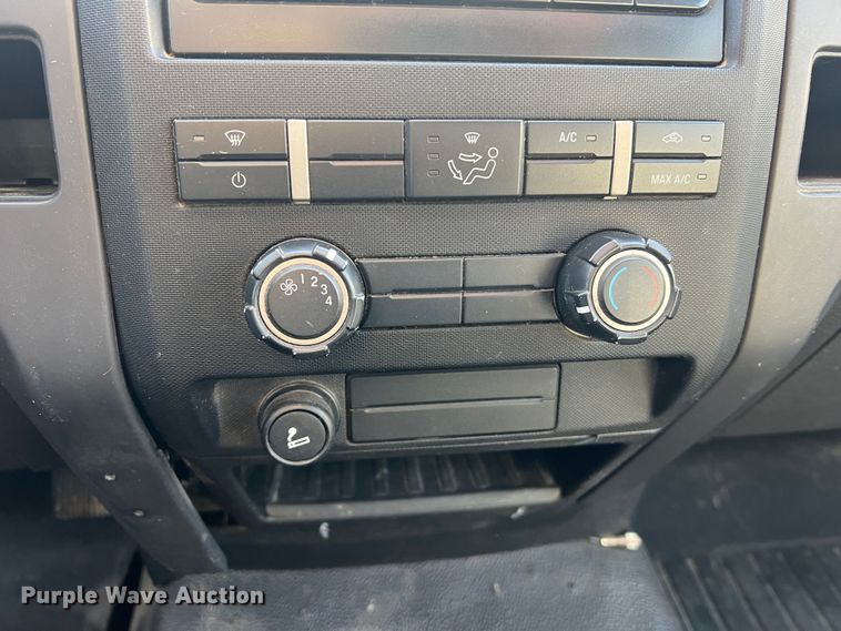 image for item MM9102 2011 Ford F150 XL  SuperCab pickup truck