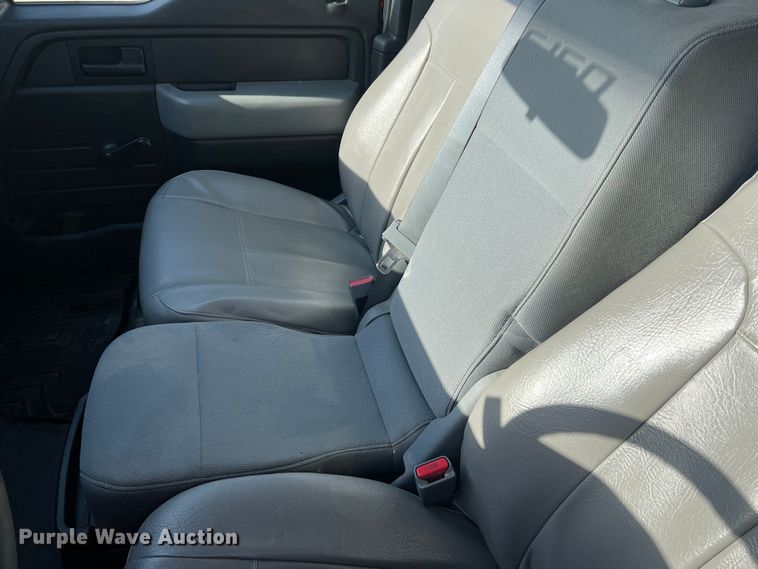 image for item MM9102 2011 Ford F150 XL  SuperCab pickup truck