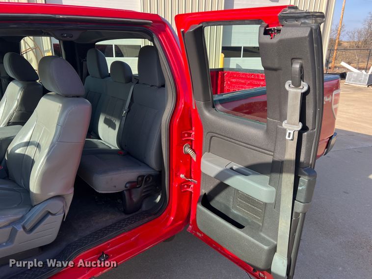 image for item MM9102 2011 Ford F150 XL  SuperCab pickup truck