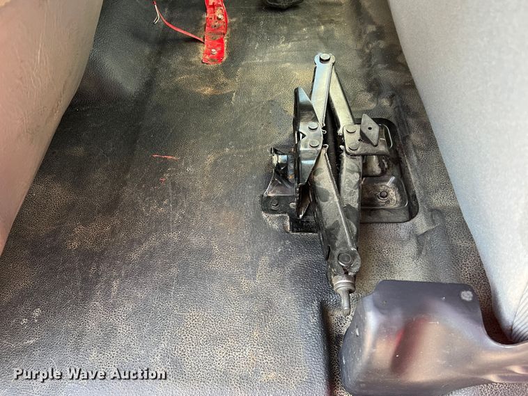 image for item MM9102 2011 Ford F150 XL  SuperCab pickup truck