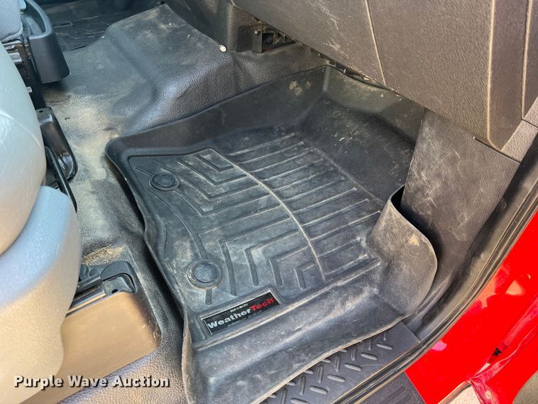 image for item MM9102 2011 Ford F150 XL  SuperCab pickup truck