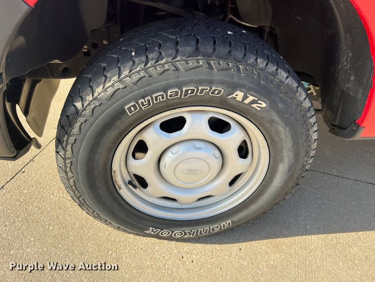 image for item MM9102 2011 Ford F150 XL  SuperCab pickup truck