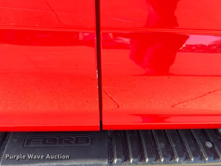 image for item MM9103 2019 Ford F150 XL  SuperCab pickup truck