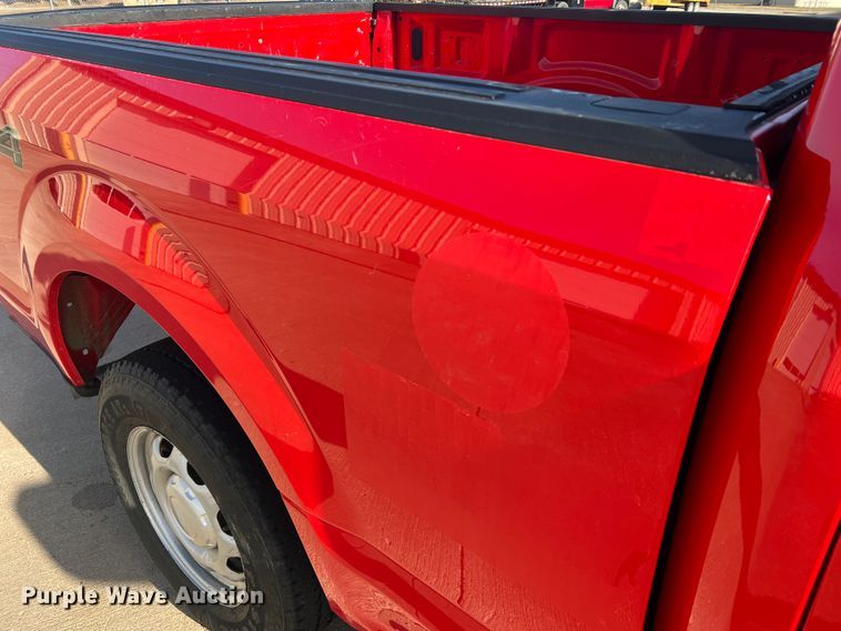 image for item MM9103 2019 Ford F150 XL  SuperCab pickup truck