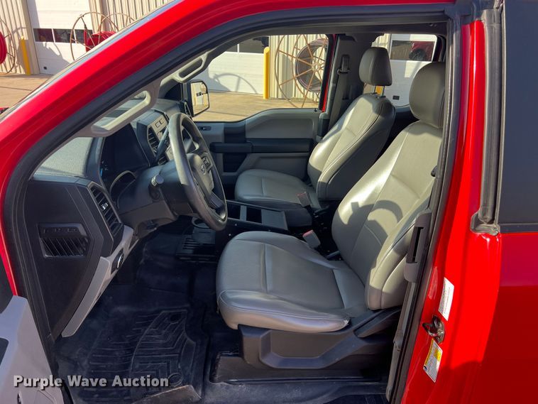 image for item MM9103 2019 Ford F150 XL  SuperCab pickup truck