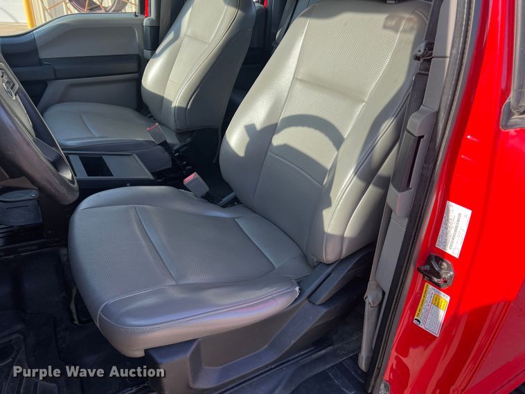 image for item MM9103 2019 Ford F150 XL  SuperCab pickup truck