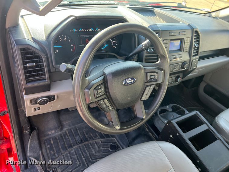 image for item MM9103 2019 Ford F150 XL  SuperCab pickup truck